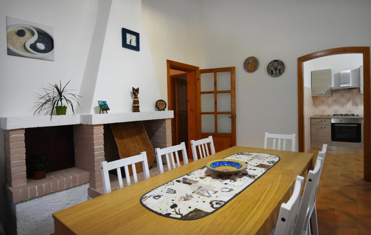 Mario & Nina - Portopino House Porto Pino Exterior foto